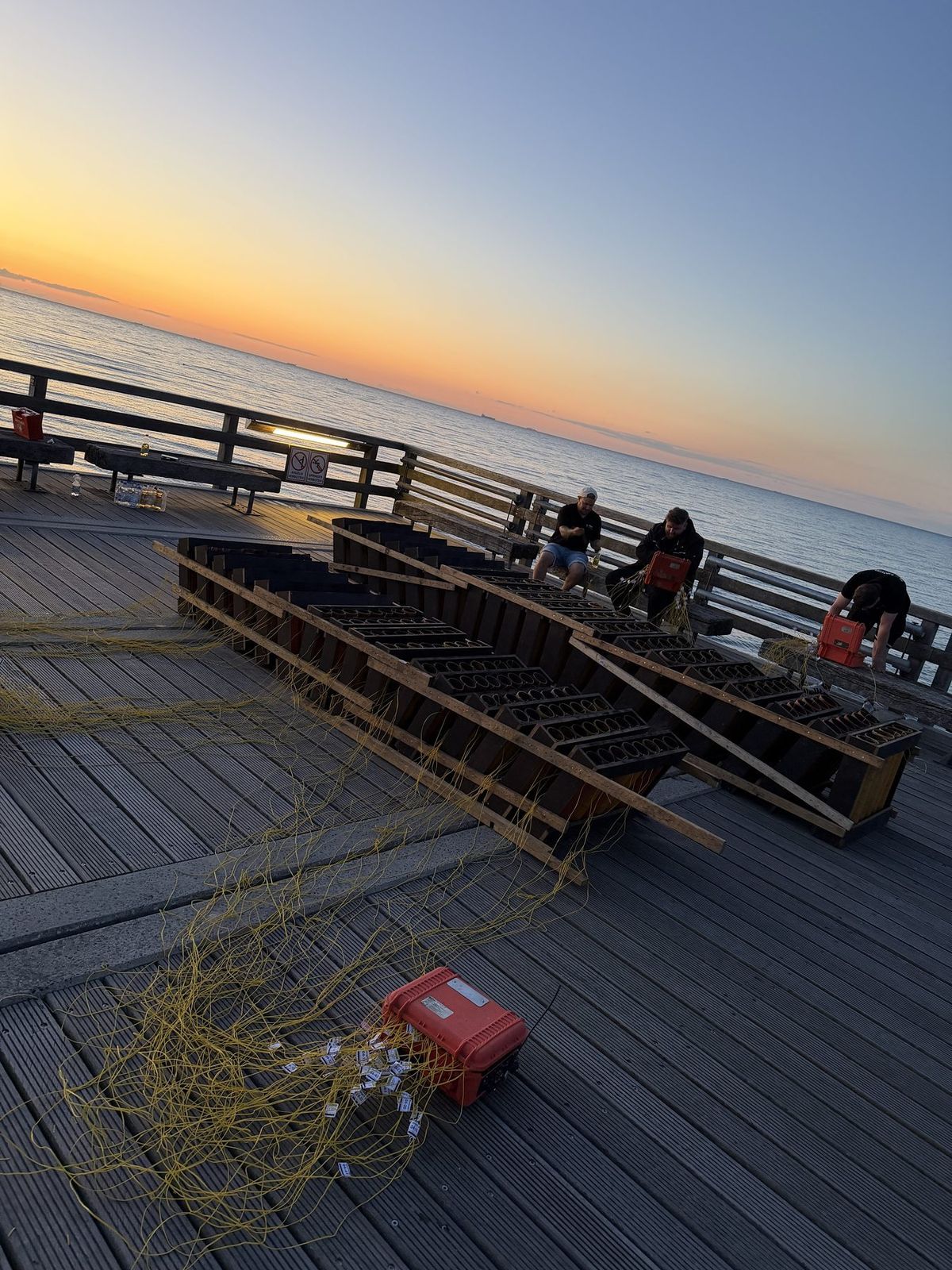Abbrennplatz auf der Seebrücke bei Sonnenuntergang